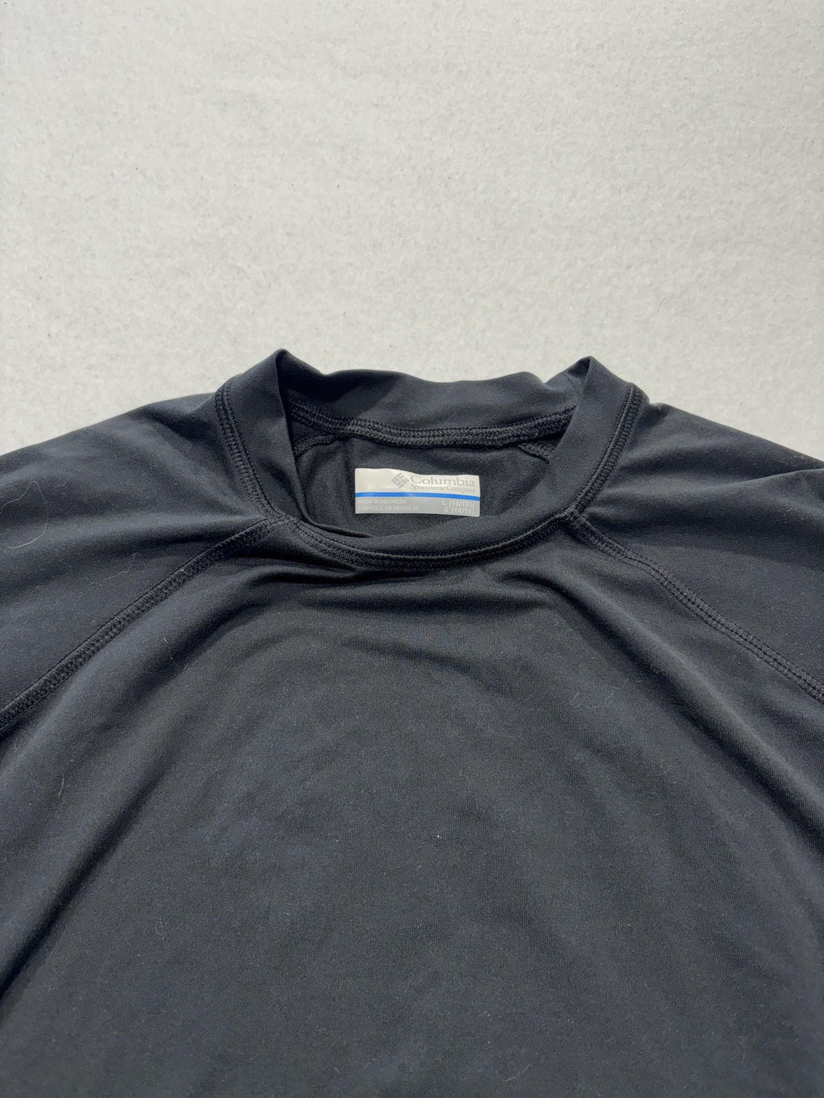 Columbia Shirt Youth Large 14/16 Black Omni-Shade Long Sleeve Sun Protection