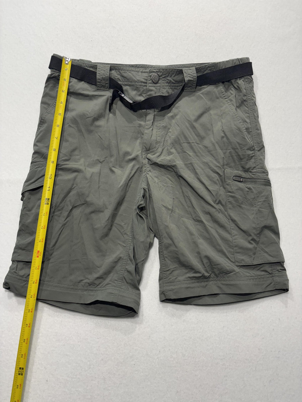 Columbia Omni-Shade Shorts Mens 34 Green Belted Cargo Hiking Quick Dry Outdoor