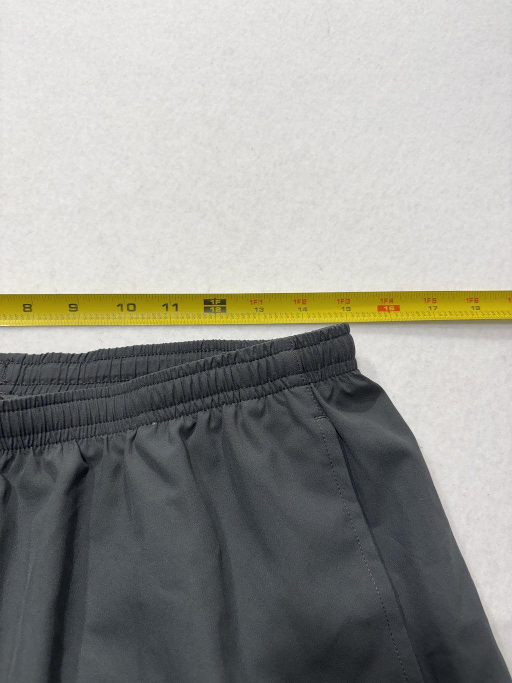 Nike Shorts Mens Large Gray Dri-FIT 7" Inseam Running Quick Dry Lightweight