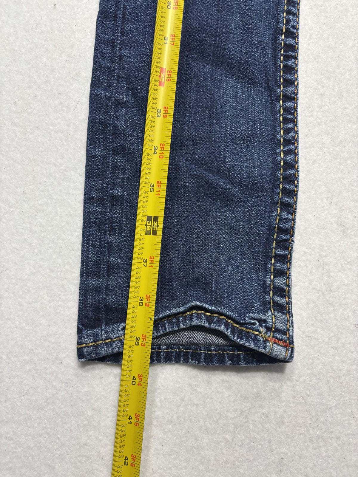 True Religion Section Slim Jeans Mens 28x29 Blue Wash Straight Stretch Denim