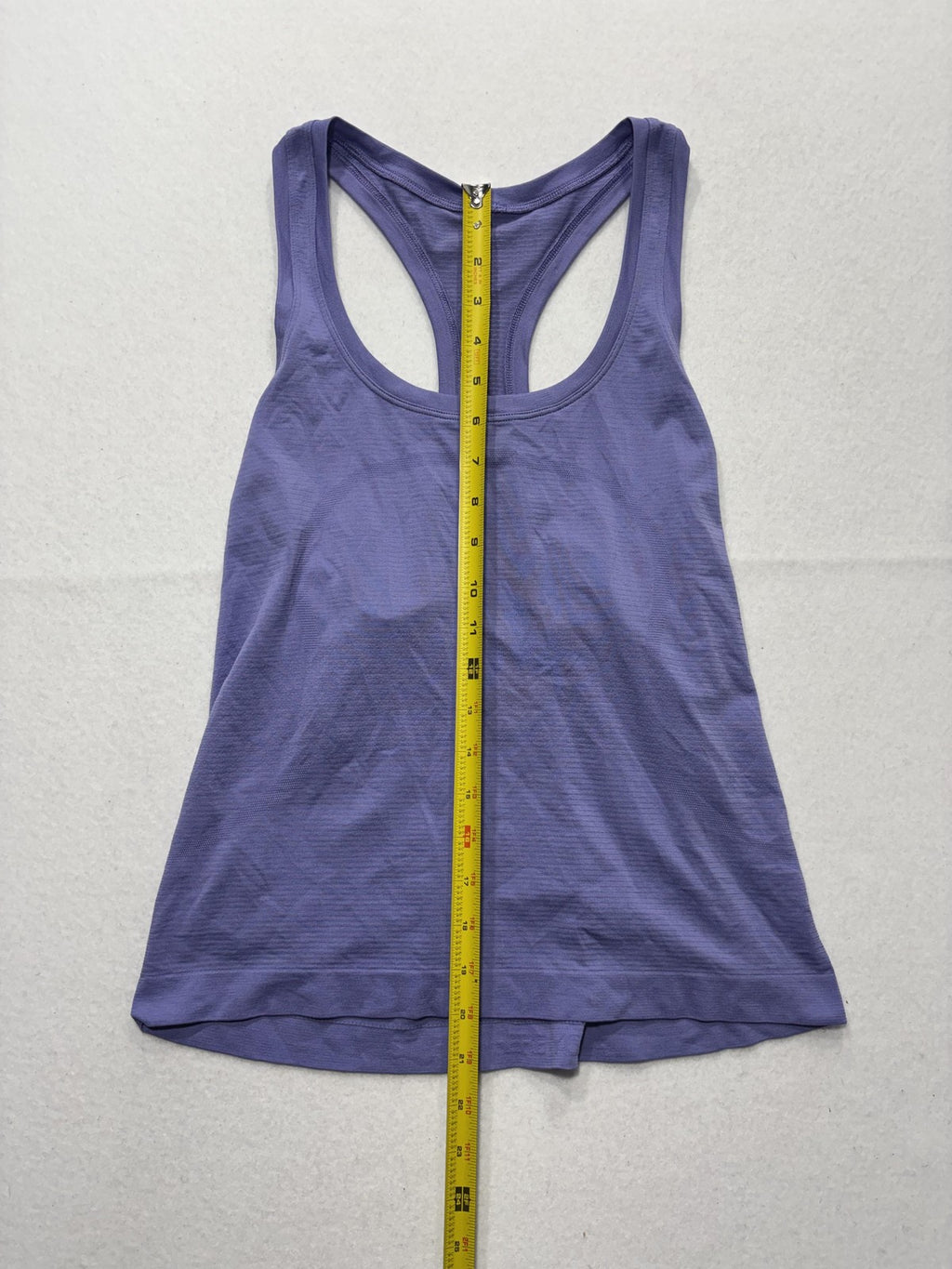 Lululemon Tank Womens Small Purple Racerback Seamless Knit Athletic Top