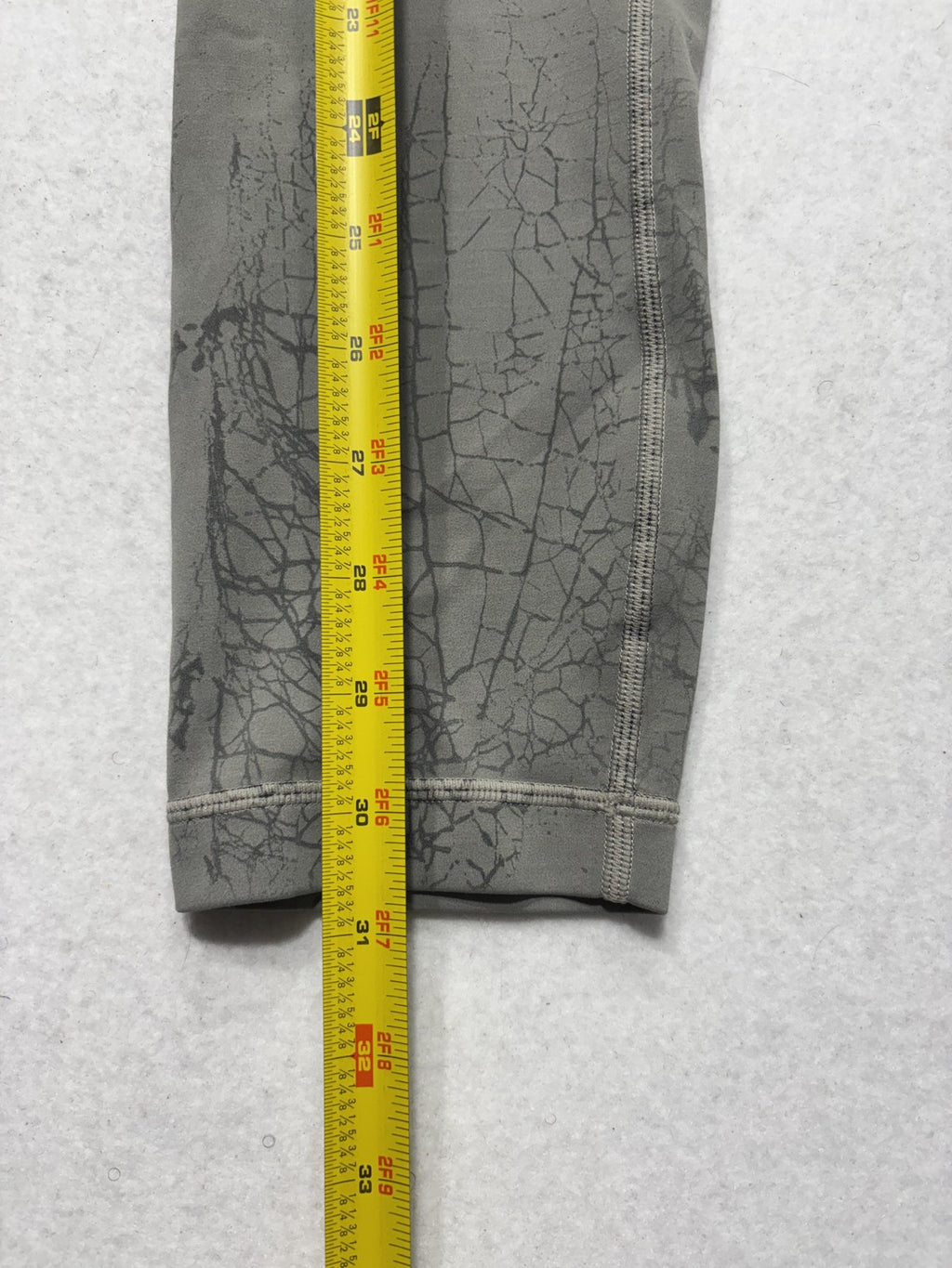 Lululemon Leggings Womens 6 Gray High Rise 27.5" Inseam Ankle Yoga Stretch Knit