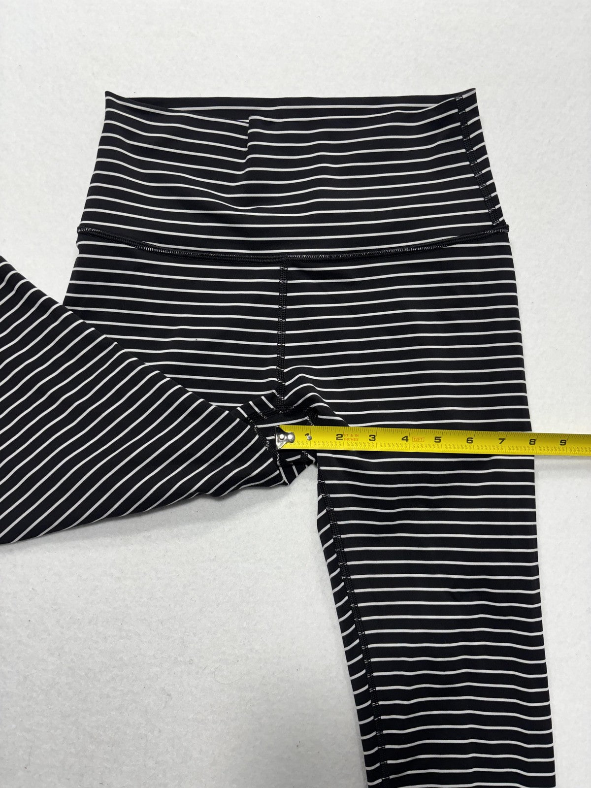 Lululemon Leggings Womens Small Black Stripe High Rise 25" Inseam Stretch Ankle