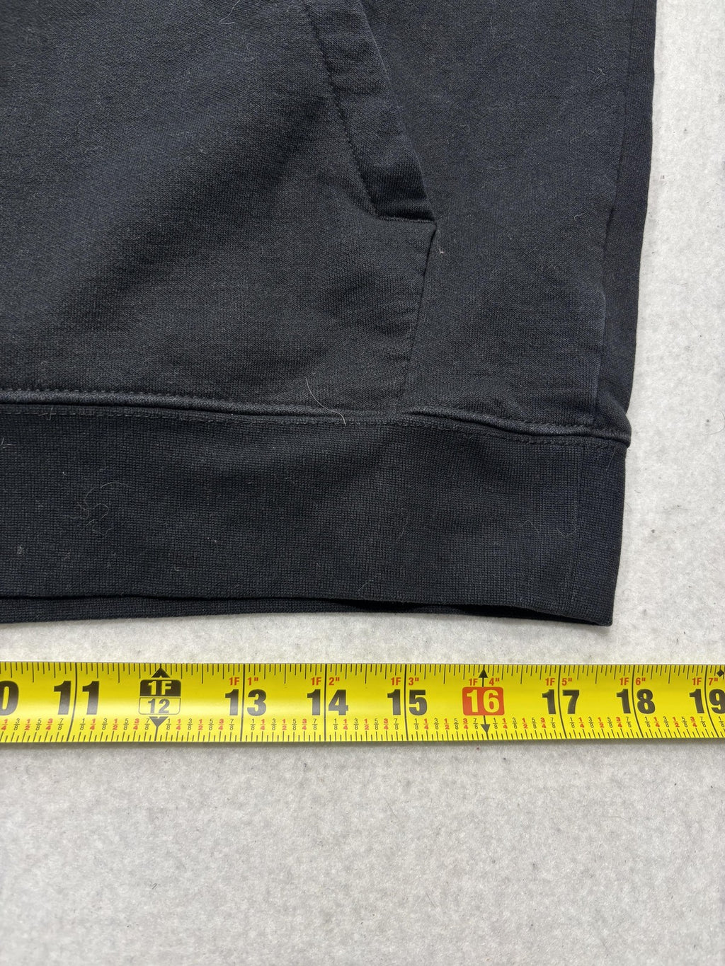 CSG Hoodie Mens Medium Black Fleece Pullover Kangaroo Pocket Solid Casual