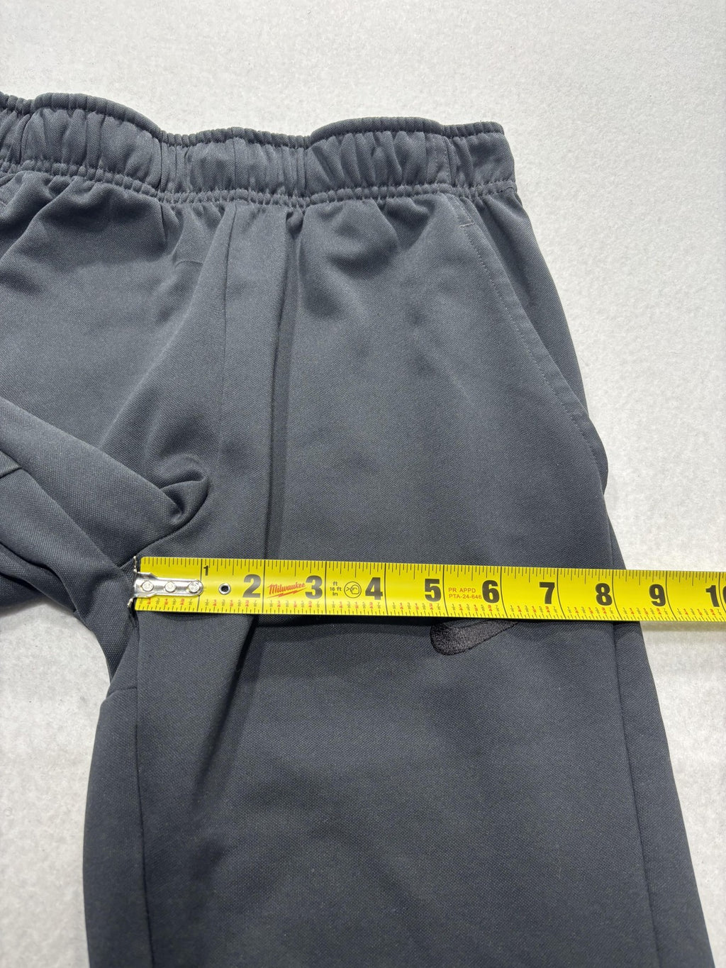 Nike Dri-FIT Track Pants Boys L Gray Elastic Waist Logo Athletic Sport