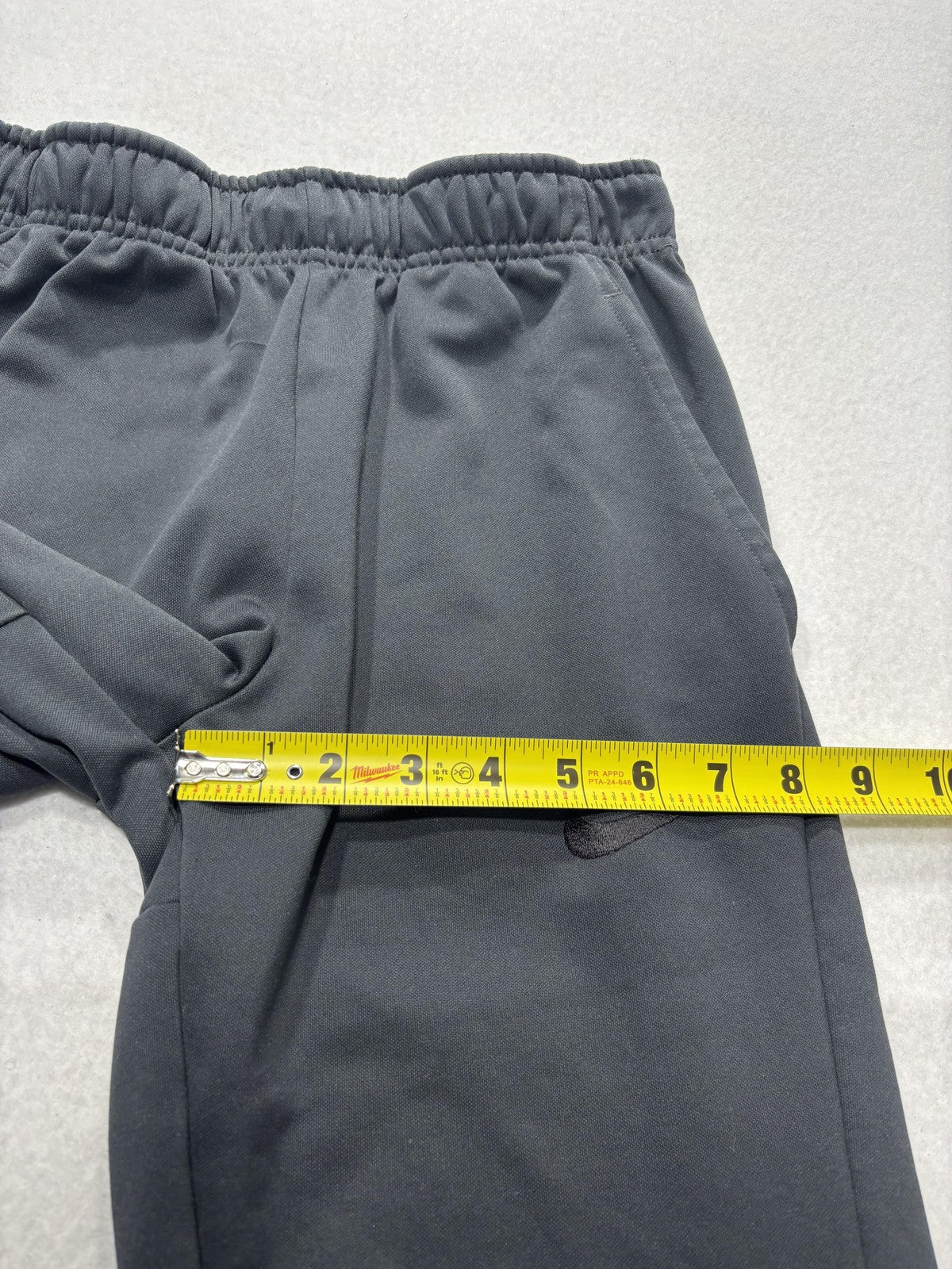 Nike Dri-FIT Track Pants Boys L Gray Elastic Waist Logo Athletic Sport