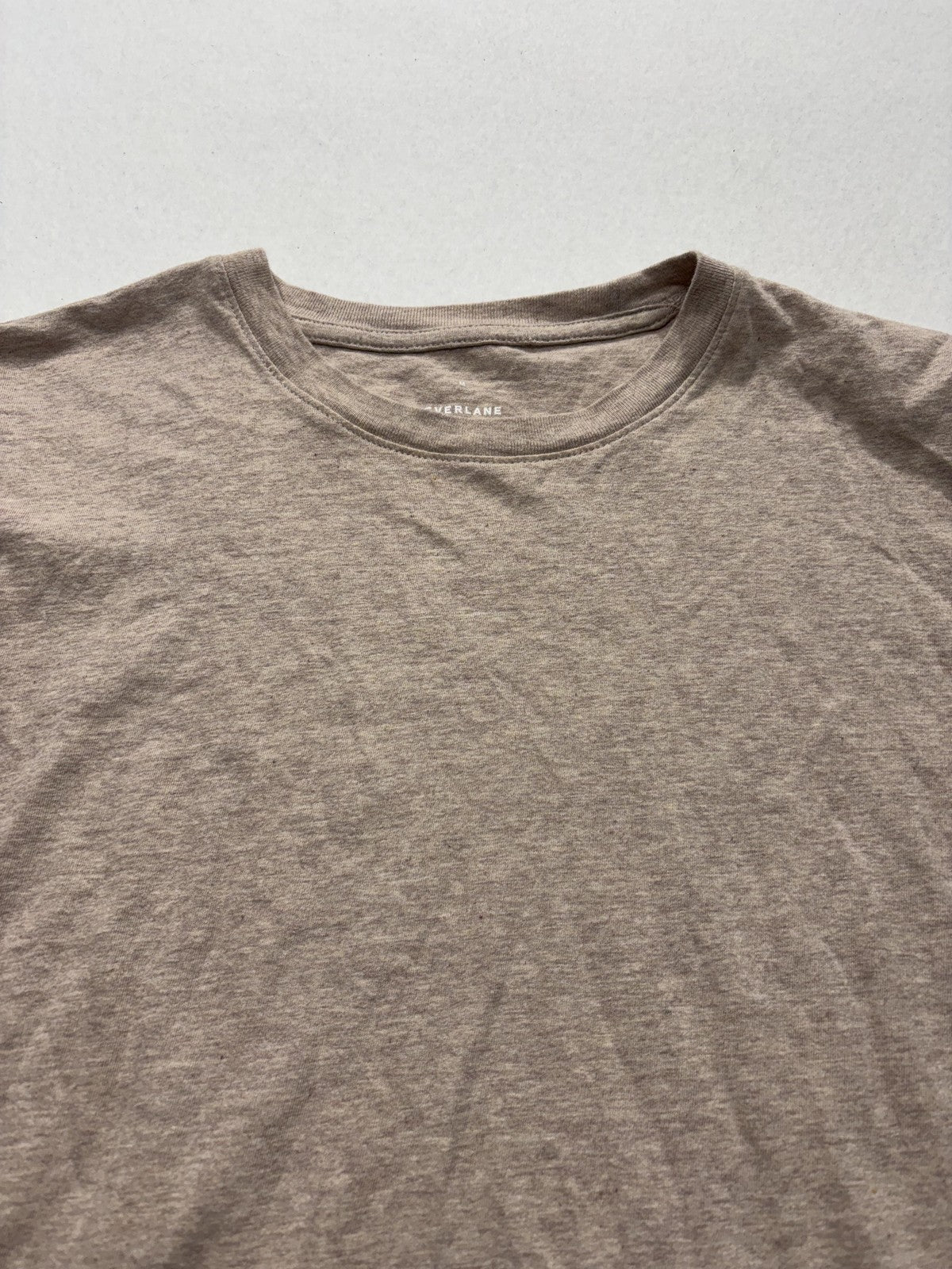 Everlane Shirt Womens Medium Beige Crew Neck Short Sleeve Organic Cotton Tee