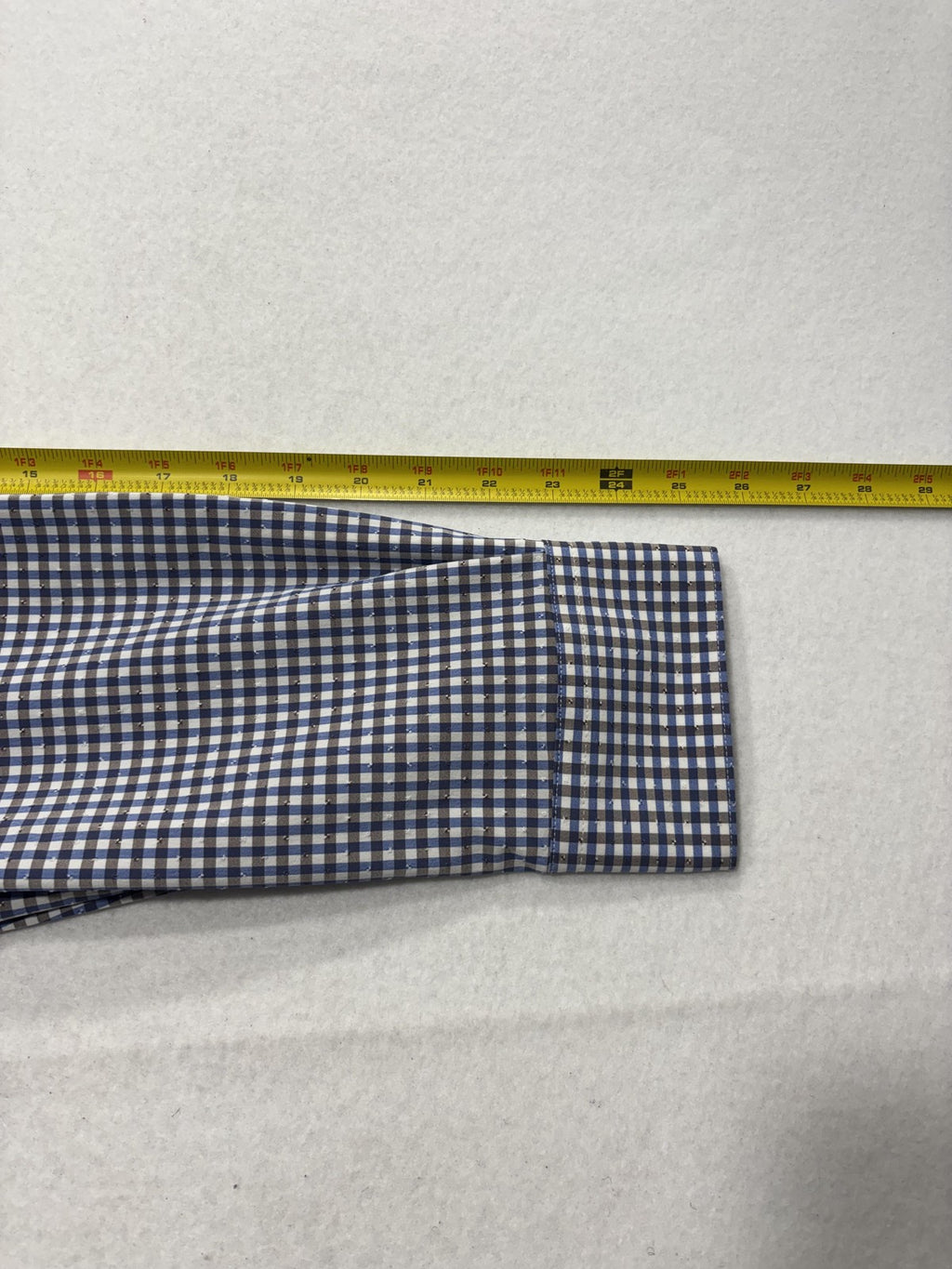 Quieti Dress Shirt Mens Large Blue Gingham Non Iron Performance Long Sleeve