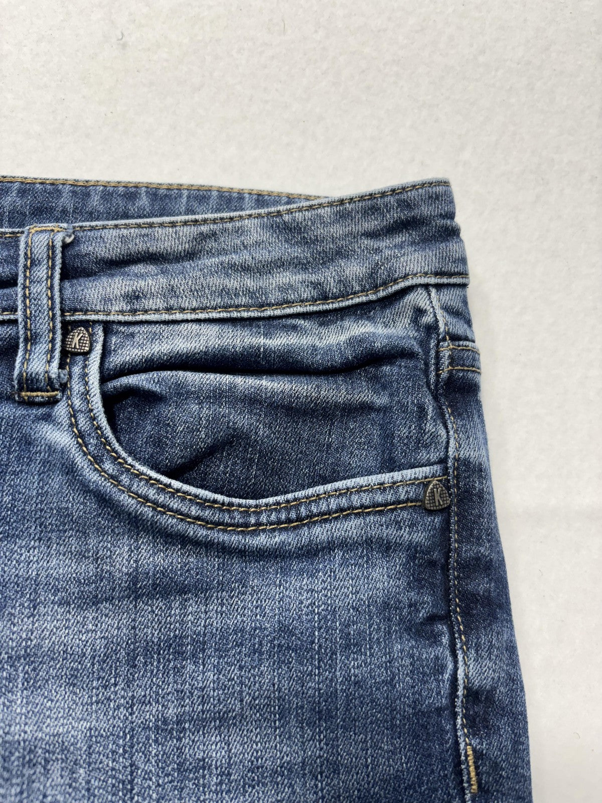 KUT From The Kloth Jeans Womens 14 Blue Mid Rise Straight Raw Hem Distressed