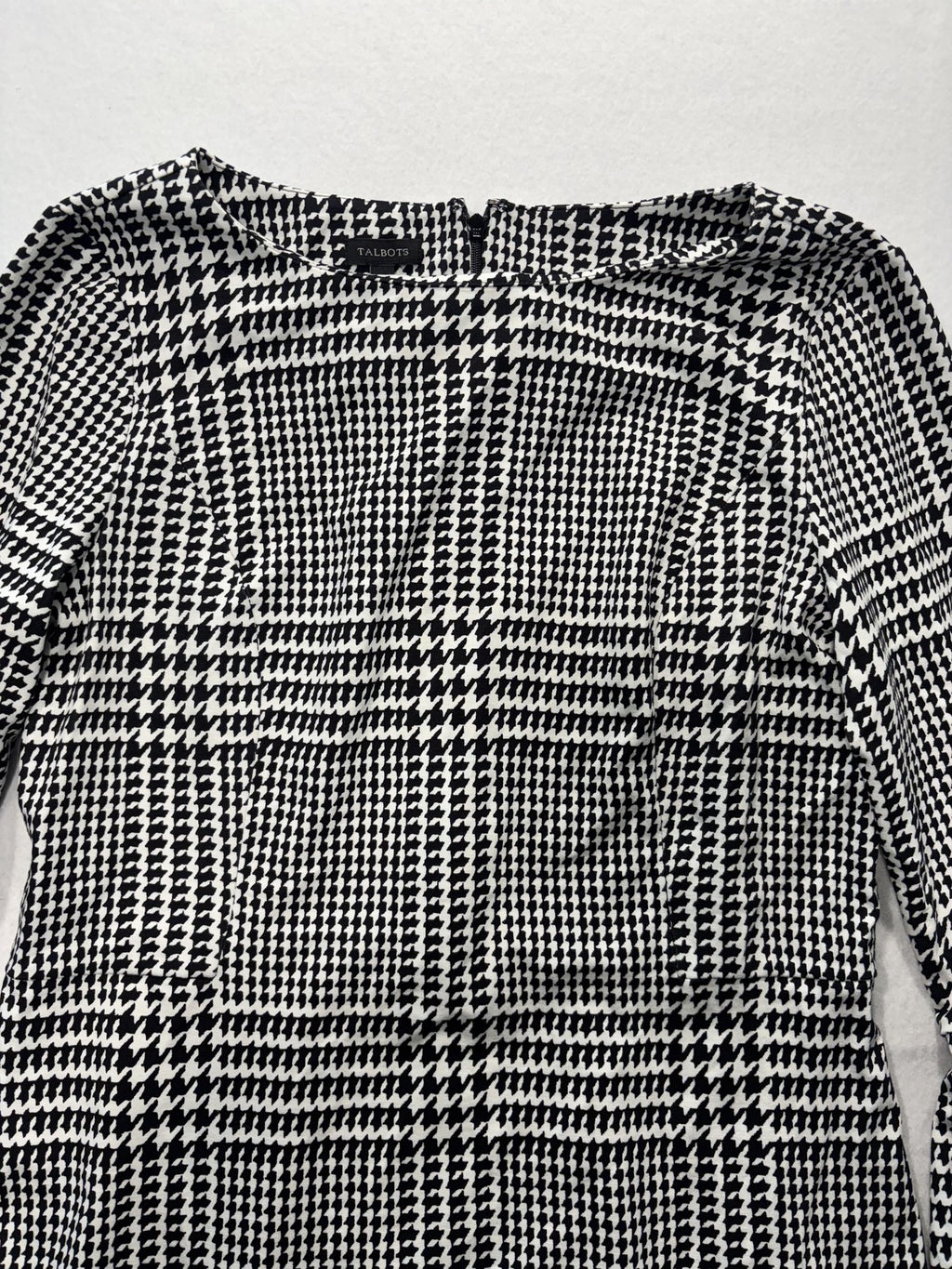 Talbots Dress Womens 14 Black Houndstooth Boat Neck 3/4 Bell Sleeve Sheath Knit