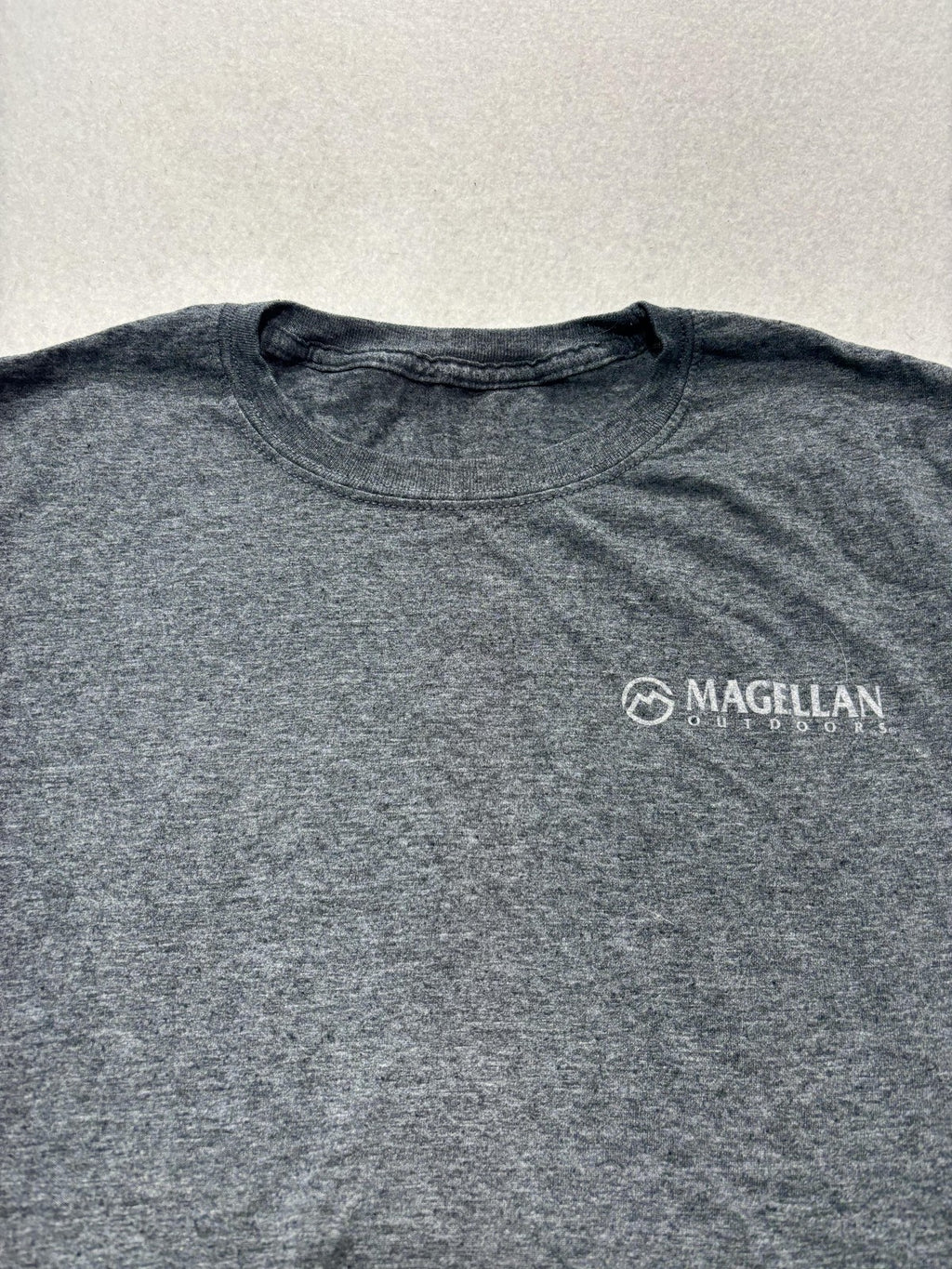 Magellan Outdoors Shirt Mens Large Gray American Flag Dog Patriotic Graphic Tee