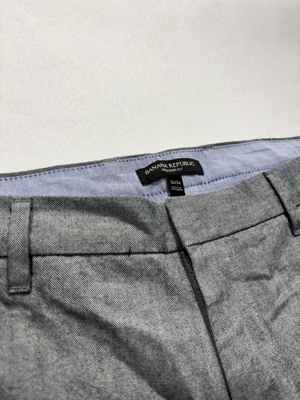 Banana Republic Chino Pants Mens 36x34 Gray Straight Fit Chambray Casual Work