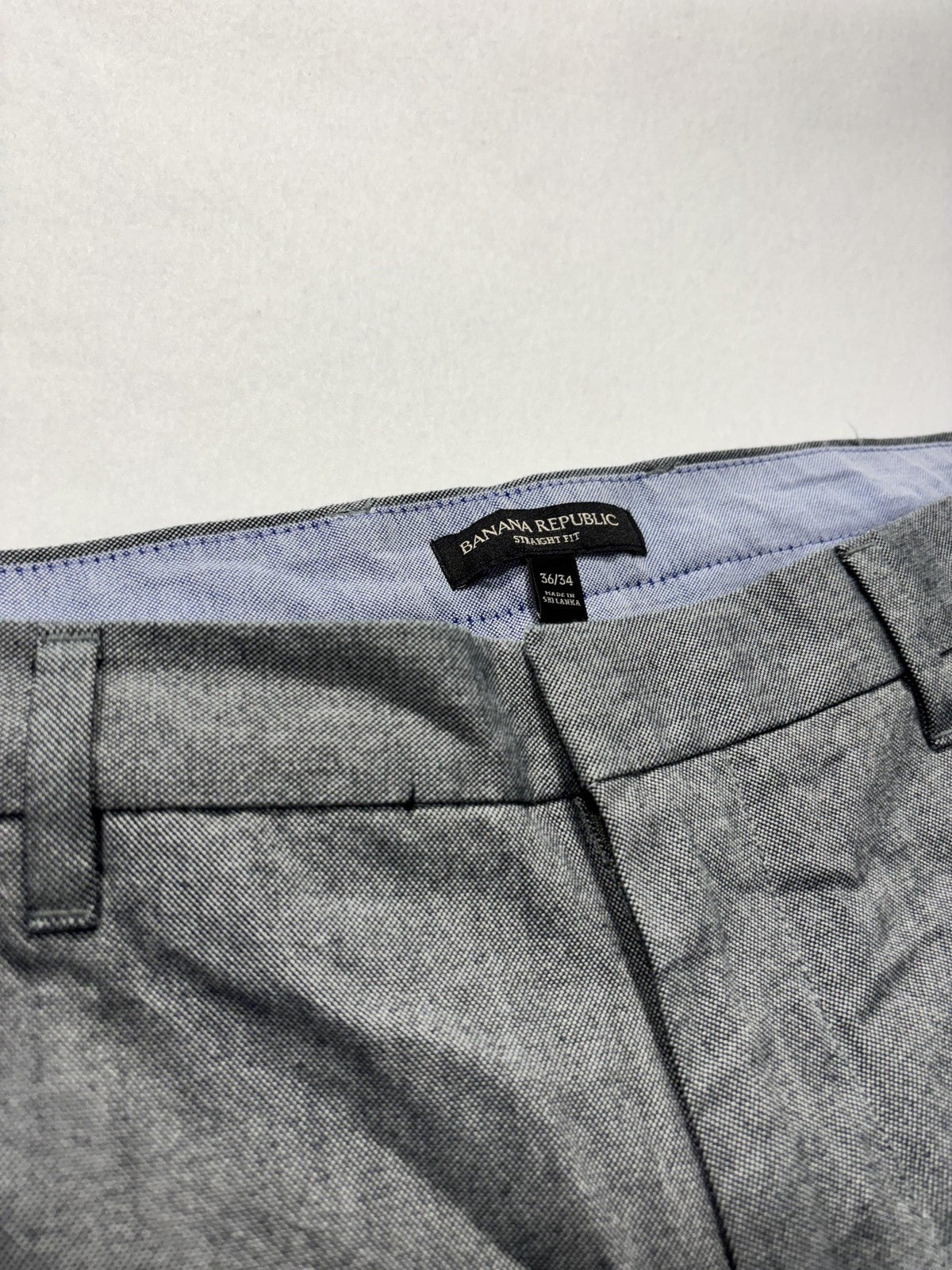 Banana Republic Chino Pants Mens 36x34 Gray Straight Fit Chambray Casual Work