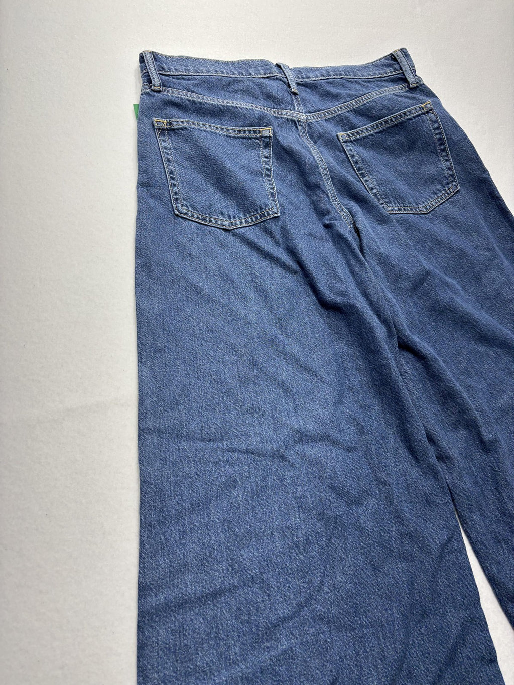Gap Baggy Mid Rise Jeans Womens 8R Blue Medium Wash Wide Leg Distressed 29x29.5