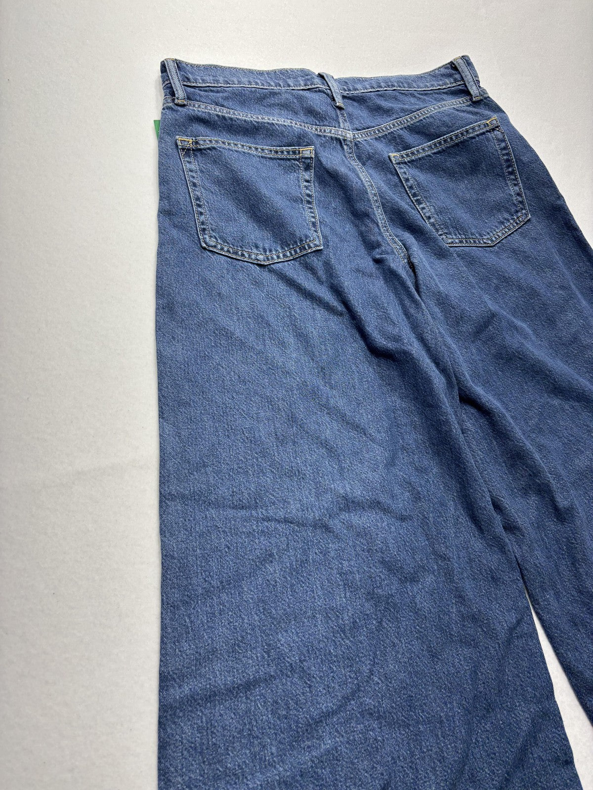 Gap Baggy Mid Rise Jeans Womens 8R Blue Medium Wash Wide Leg Distressed 29x29.5