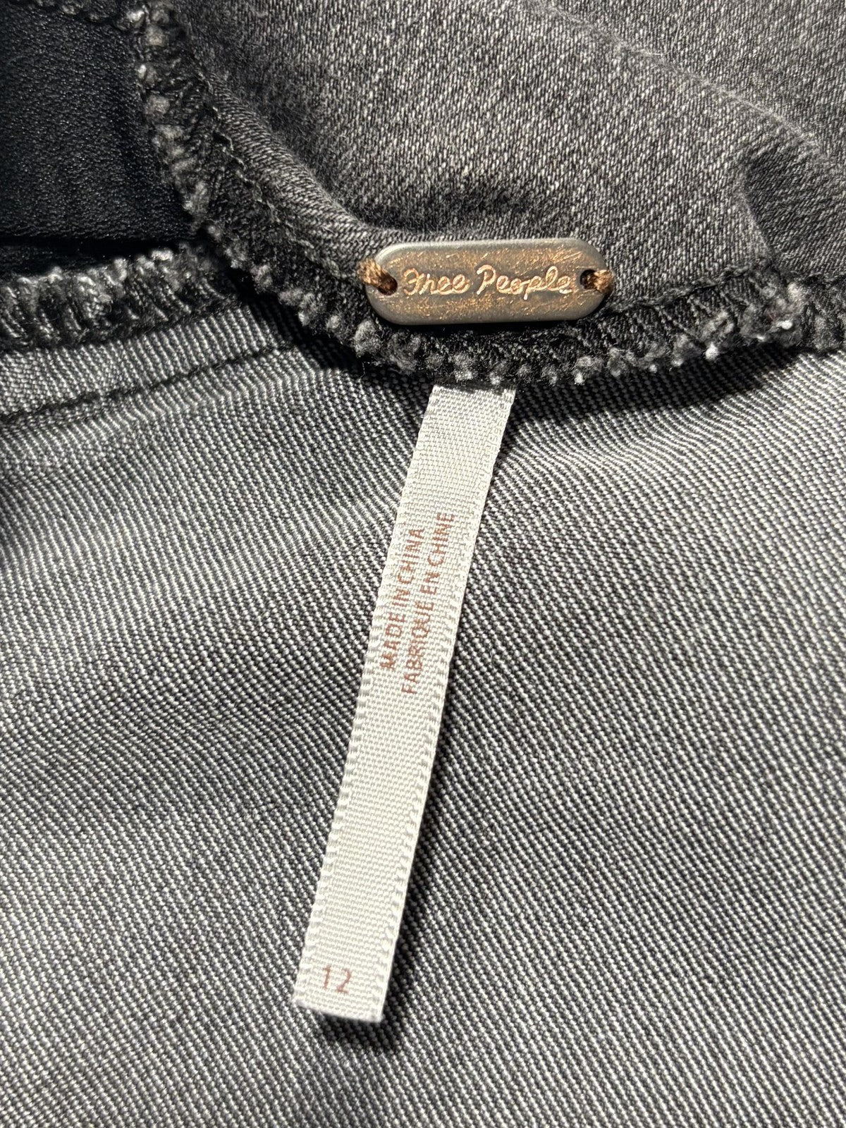 Free People Skirt Womens 12 Gray Denim High Rise Zip Back Mini Stretch Casual