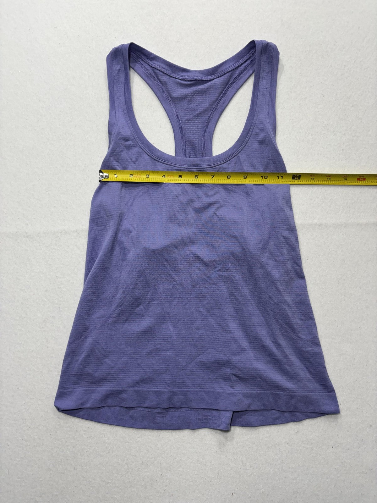 Lululemon Tank Womens Small Purple Racerback Seamless Knit Athletic Top