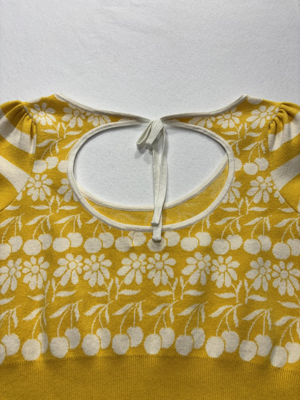 Maeve Sweater Womens Medium Yellow Floral Puff Sleeve Scoop Neck Tie Back Crop