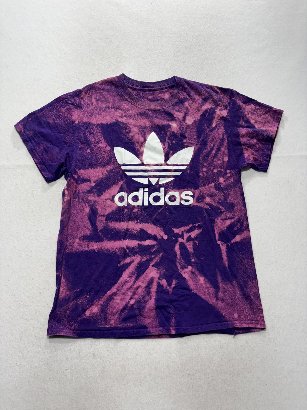 Adidas Shirt Mens Small Purple Tie Dye Trefoil Logo Graphic Tee Short Sleeve