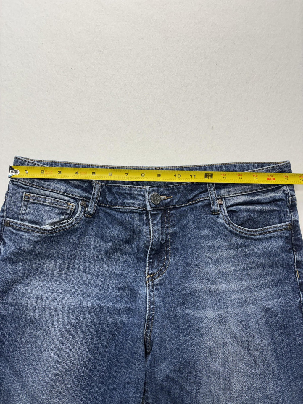 KUT From The Kloth Jeans Womens 14 Blue Mid Rise Straight Raw Hem Distressed