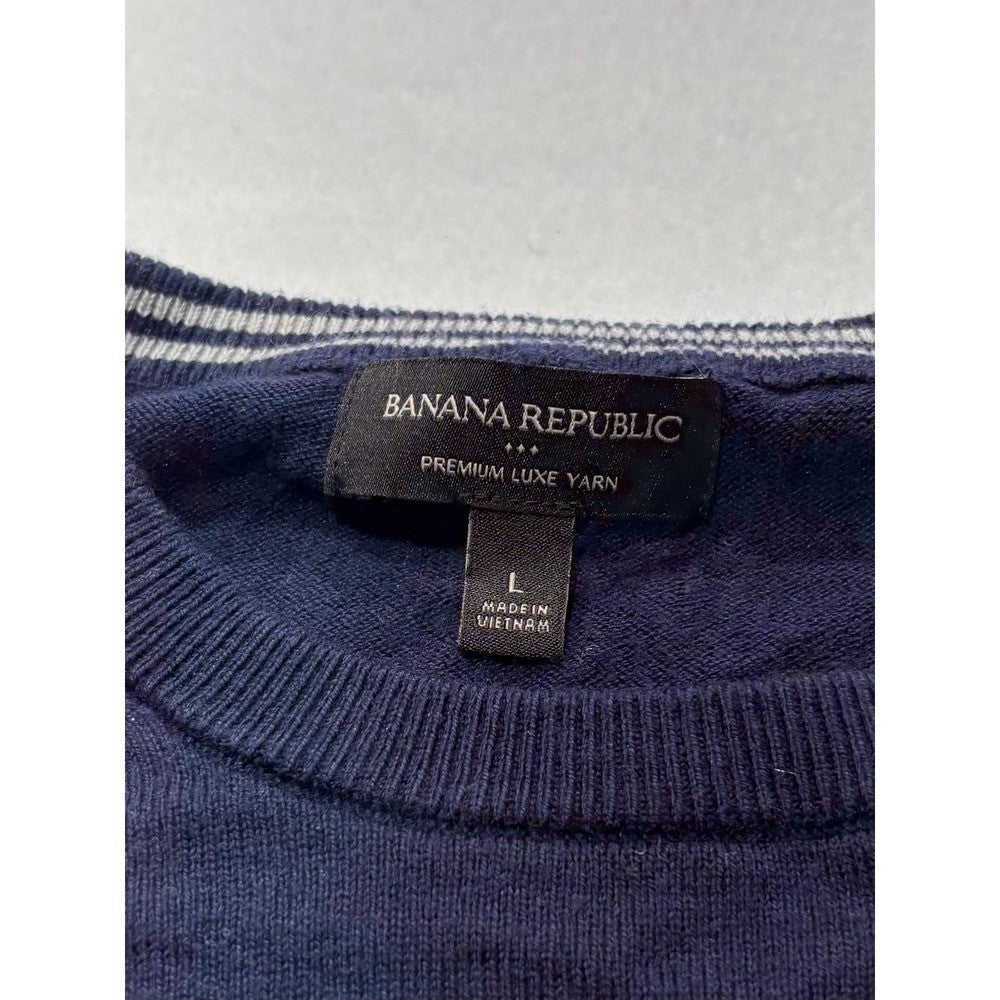 Banana Republic Mens Large Blue Gray Striped Crew Neck Luxe Yarn Knit Sweater