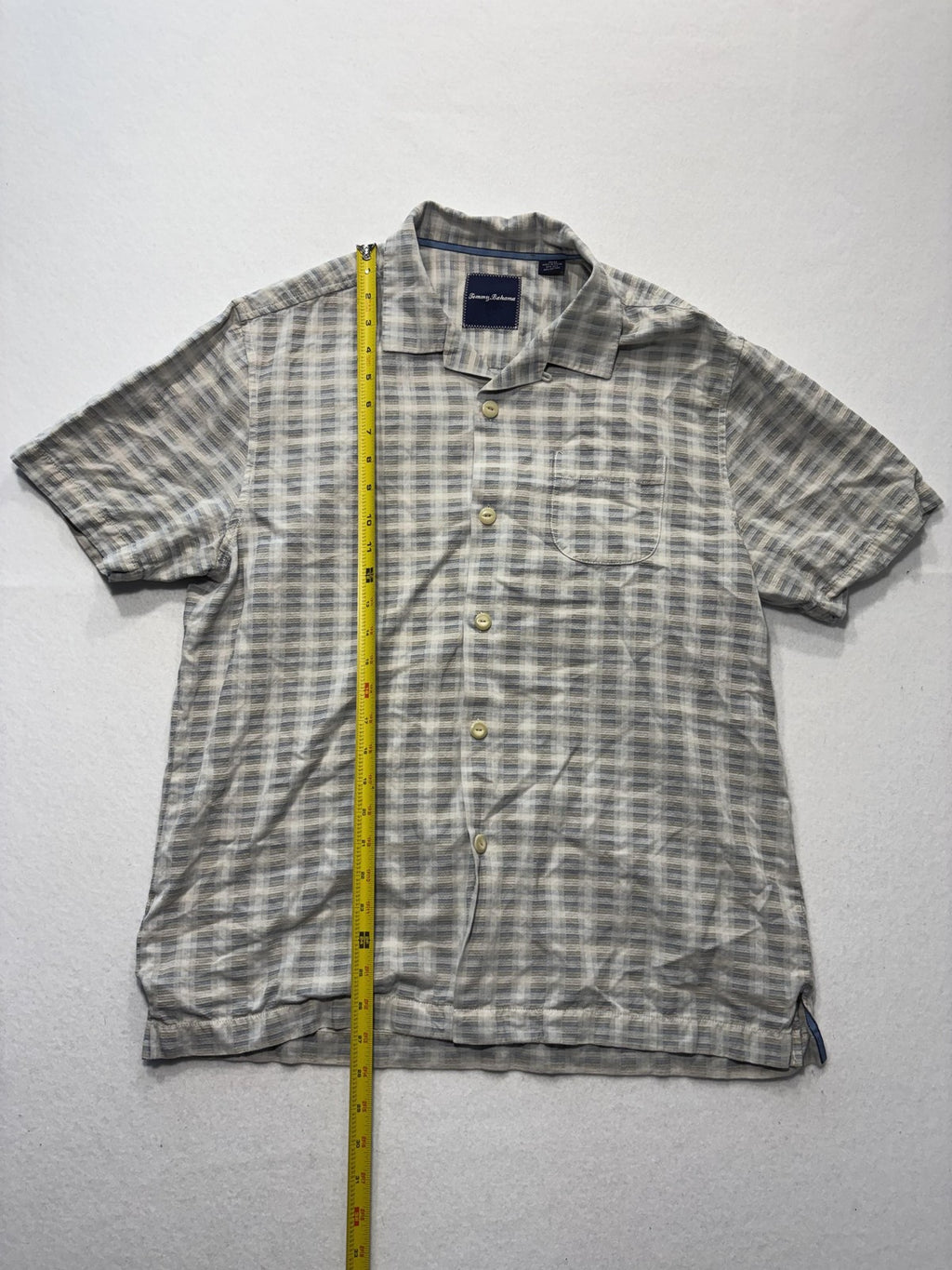 Tommy Bahama Shirt Mens Medium Gray Plaid Silk Cotton Short Sleeve Button Up