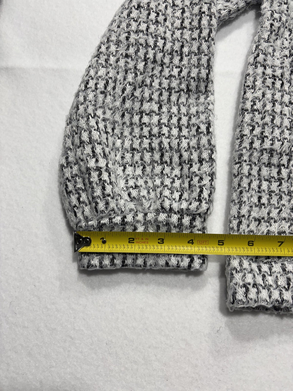 Vince Camuto Sweater Womens Medium Gray Waffle Knit Crew Long Sleeve Pullover