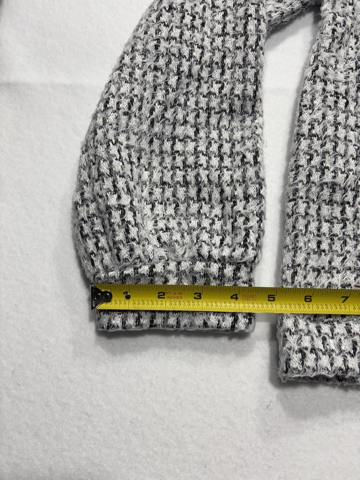 Vince Camuto Sweater Womens Medium Gray Waffle Knit Crew Long Sleeve Pullover