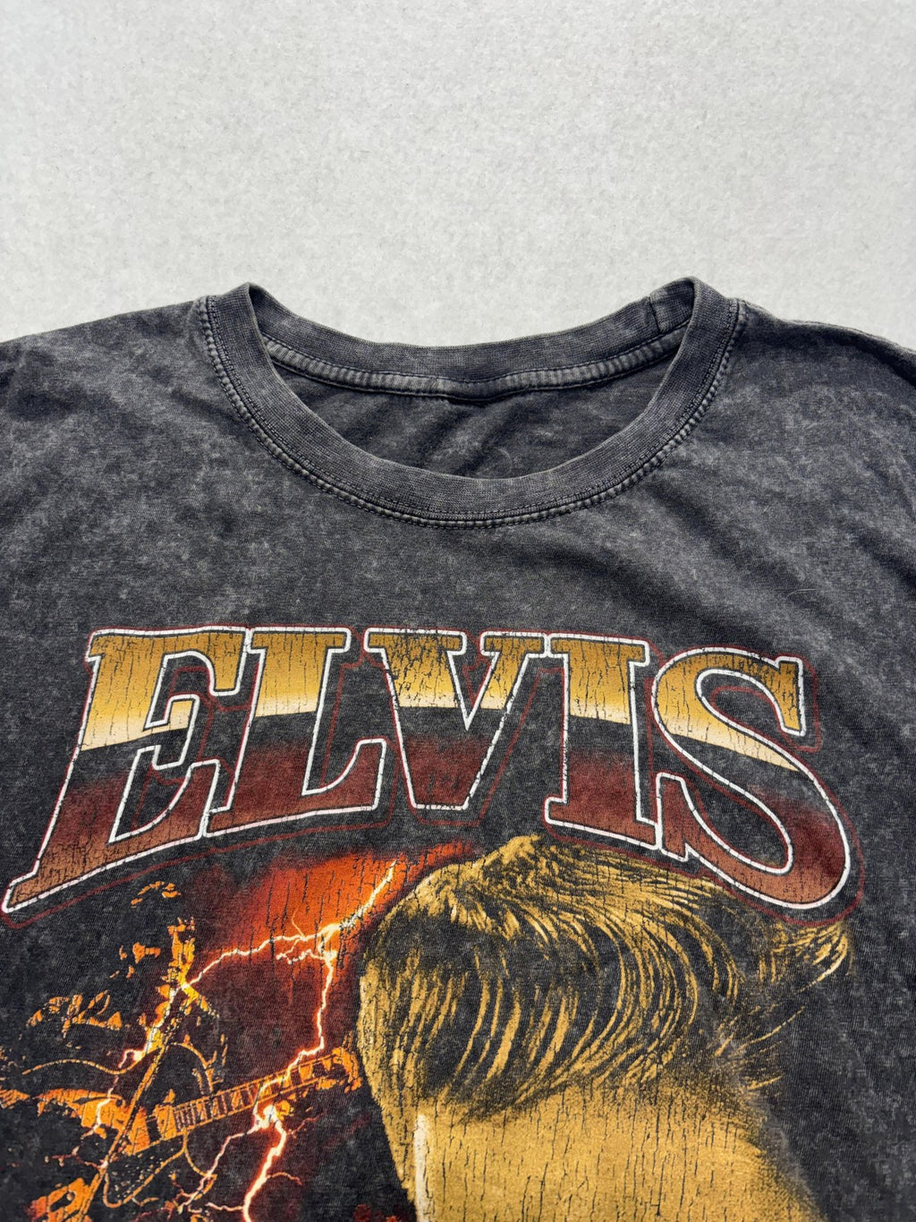 Elvis Presley Shirt Mens Medium Gray Lightning Motorcycle Graphic Tee Music