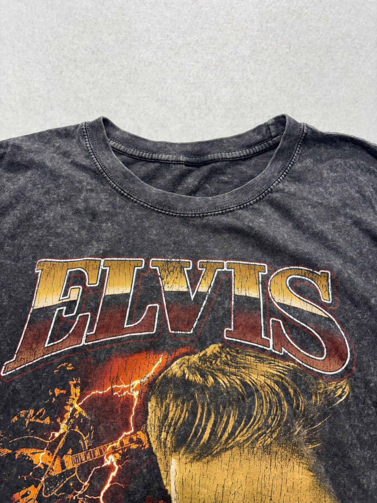 Elvis Presley Shirt Mens Medium Gray Lightning Motorcycle Graphic Tee Music
