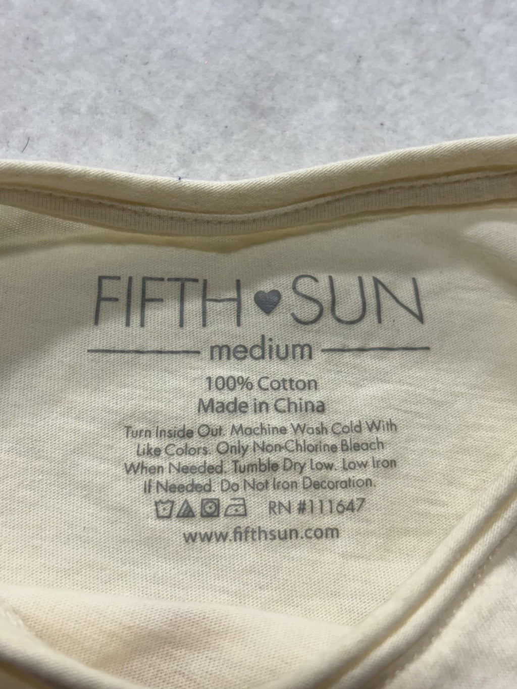 Fifth Sun Shirt Womens Medium White Mama Needs Some Wine Graphic Tee Casual