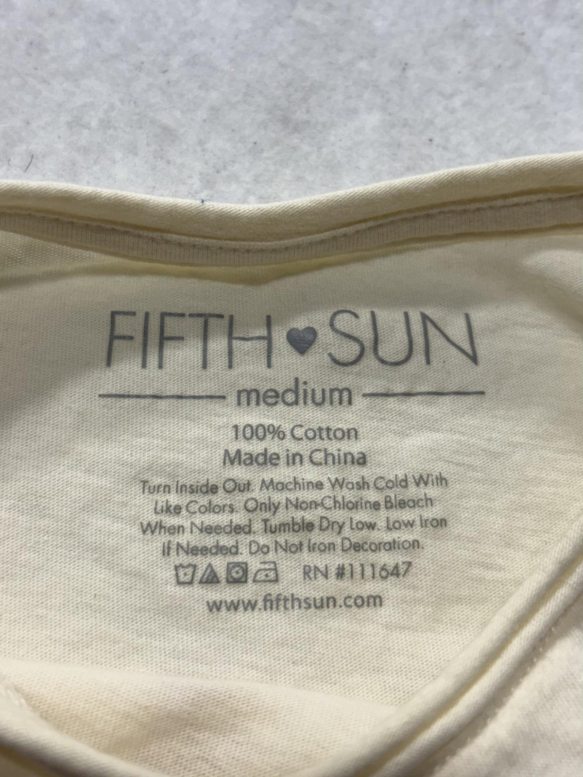 Fifth Sun Shirt Womens Medium White Mama Needs Some Wine Graphic Tee Casual