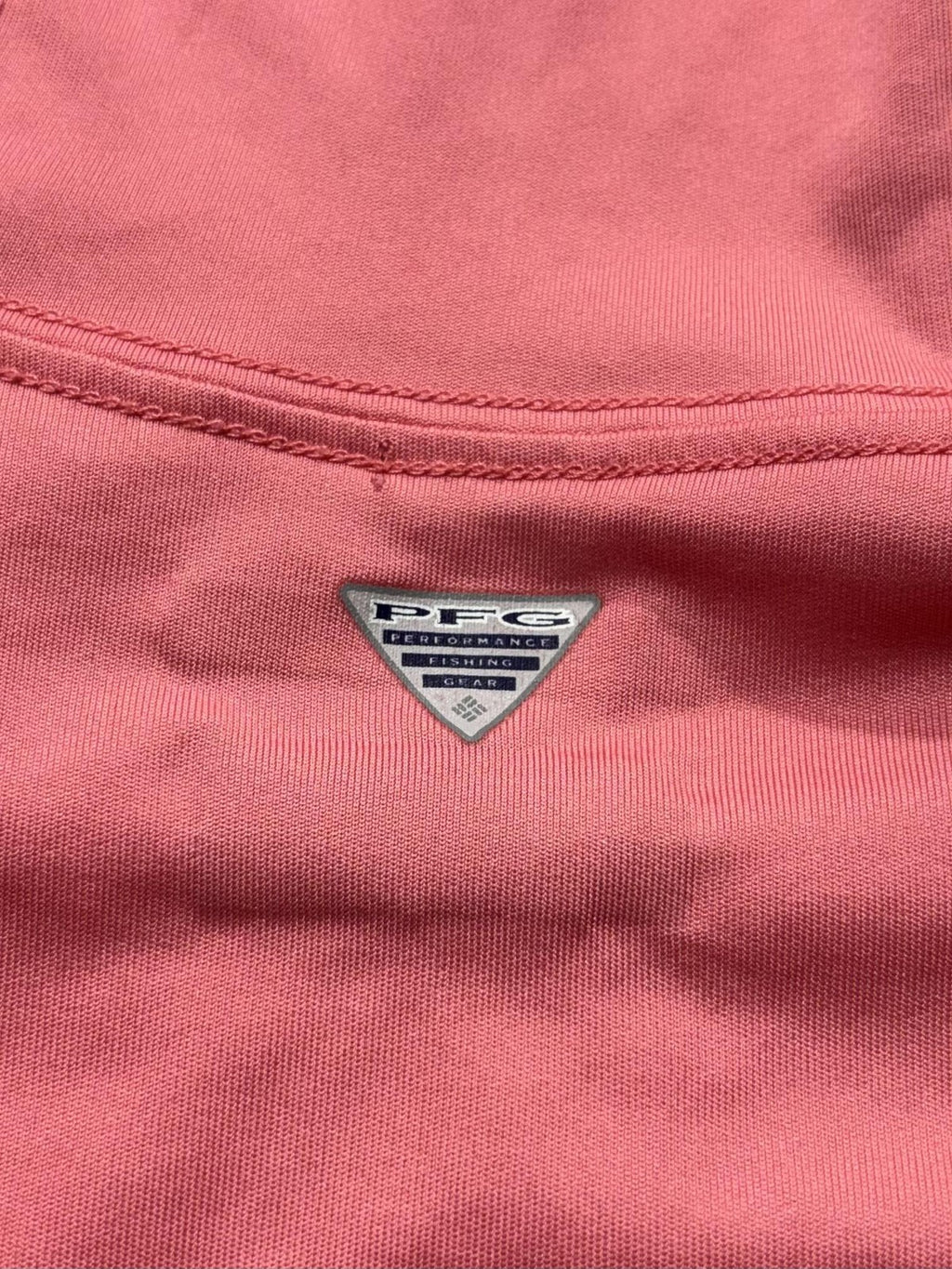 Columbia PFG Omni-Shade Shirt Womens L Pink Hooded Long Sleeve Sun Protection