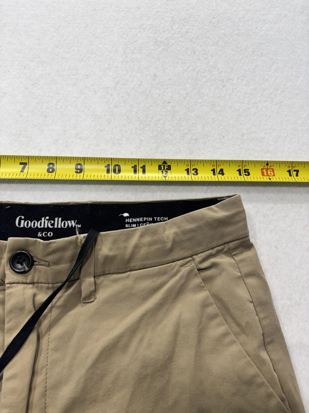 Goodfellow & Co Chino Pants Mens 30x32 Beige Hennepin Tech Slim Stretch Casual