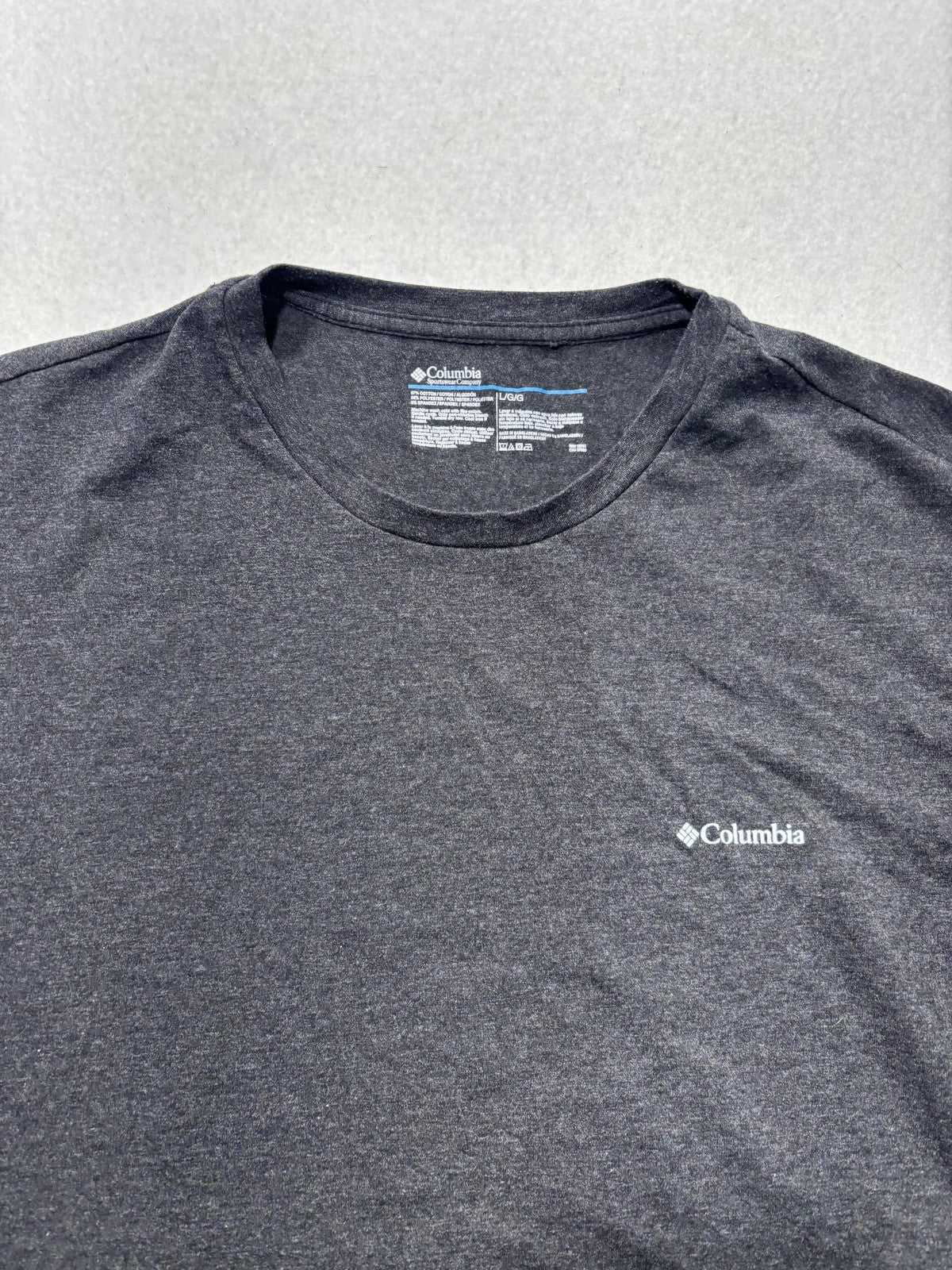 Columbia Shirt Mens Large Gray Stretch Crew Neck Short Sleeve Logo Tee Casual