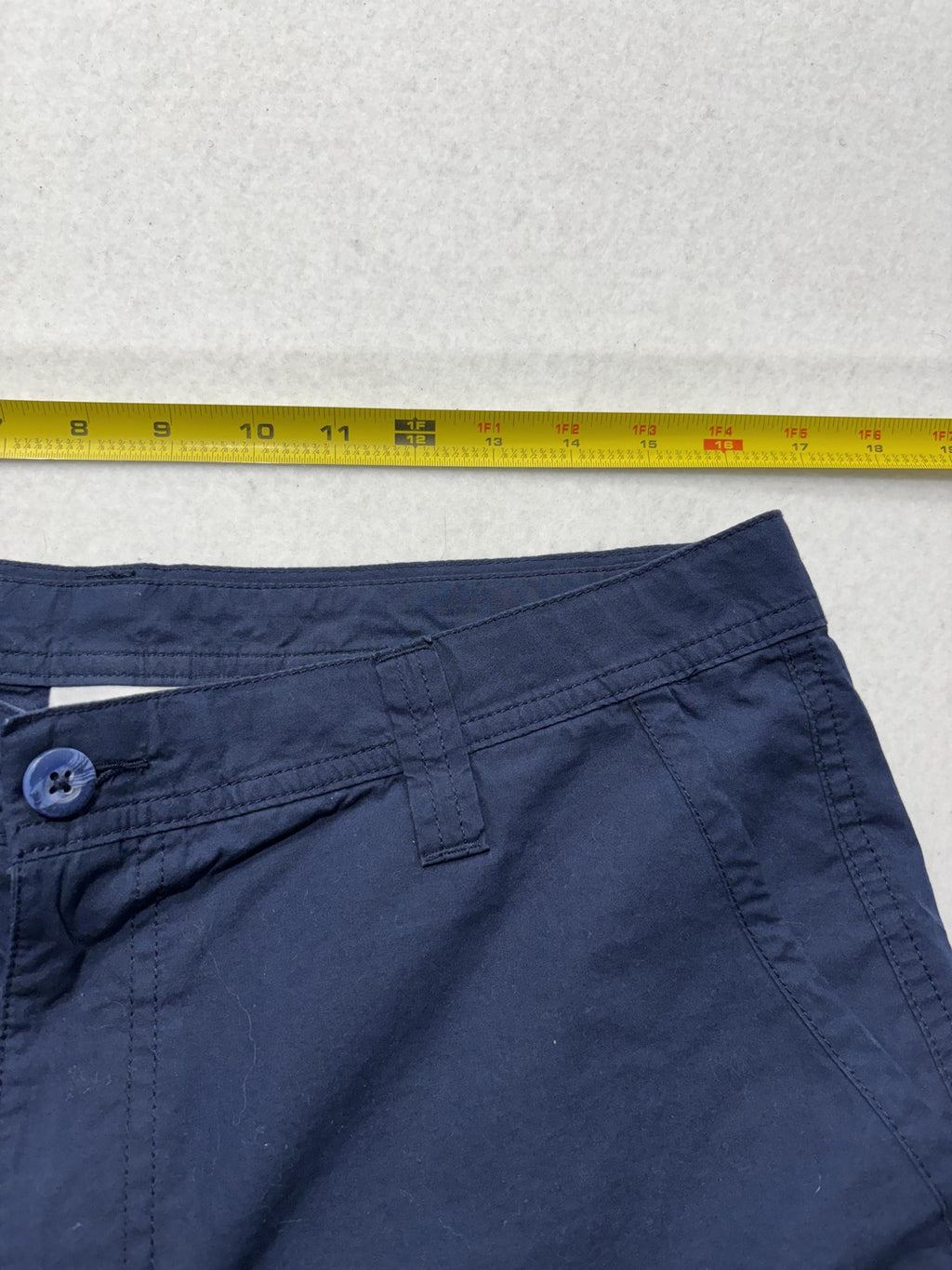 Columbia Chino Shorts Mens 34 Blue 8" Inseam Lined Lightweight Travel Casual
