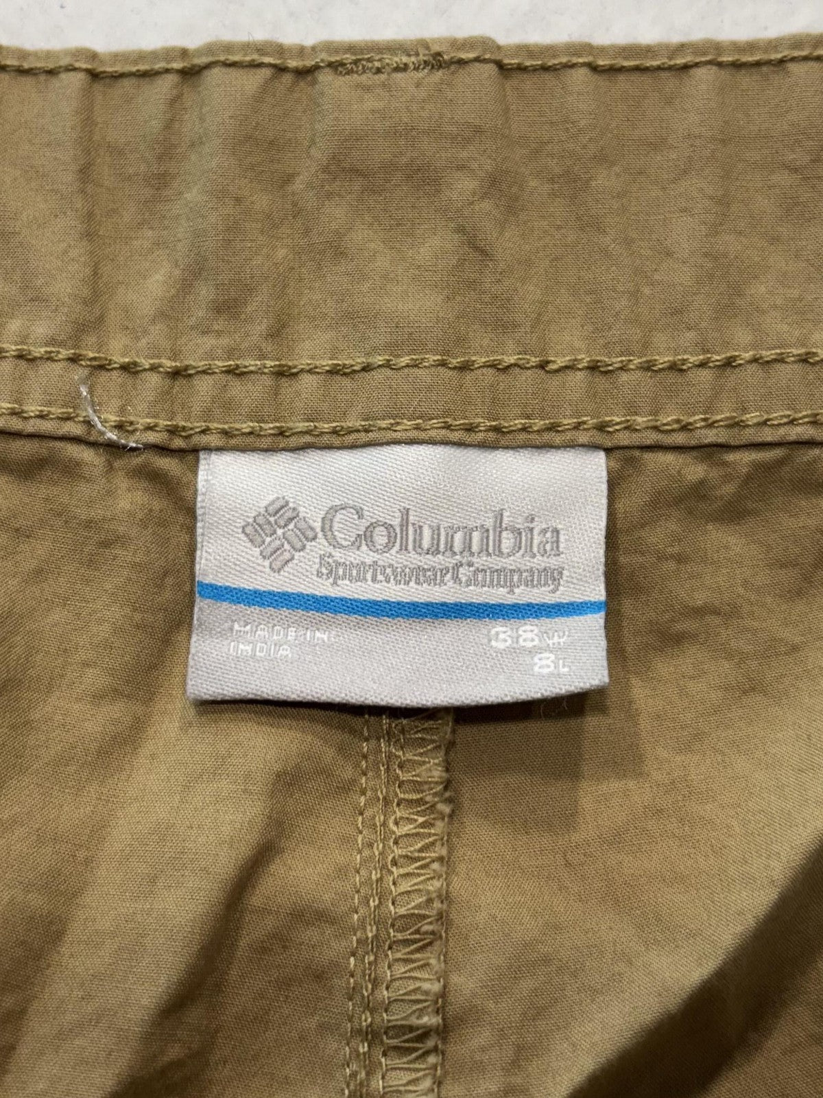 Columbia Chino Shorts Mens 38 Beige 8" Inseam Lined Lightweight Travel Casual
