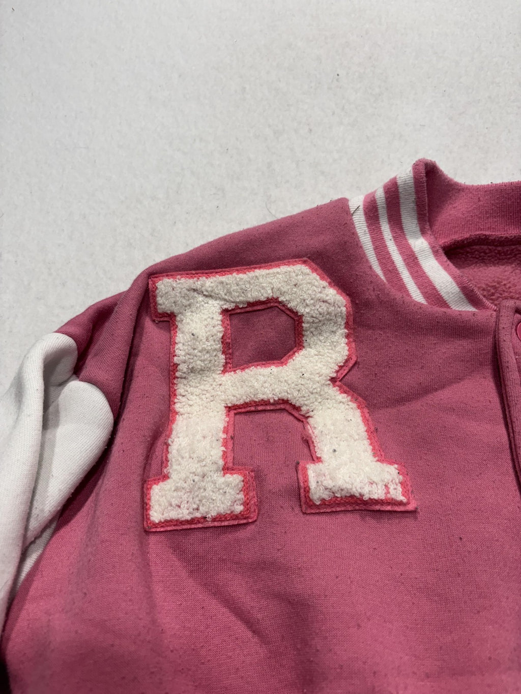 SHEIN Jacket Womens XS Pink Varsity Bomber Letter R Cropped Snap Front Fleece