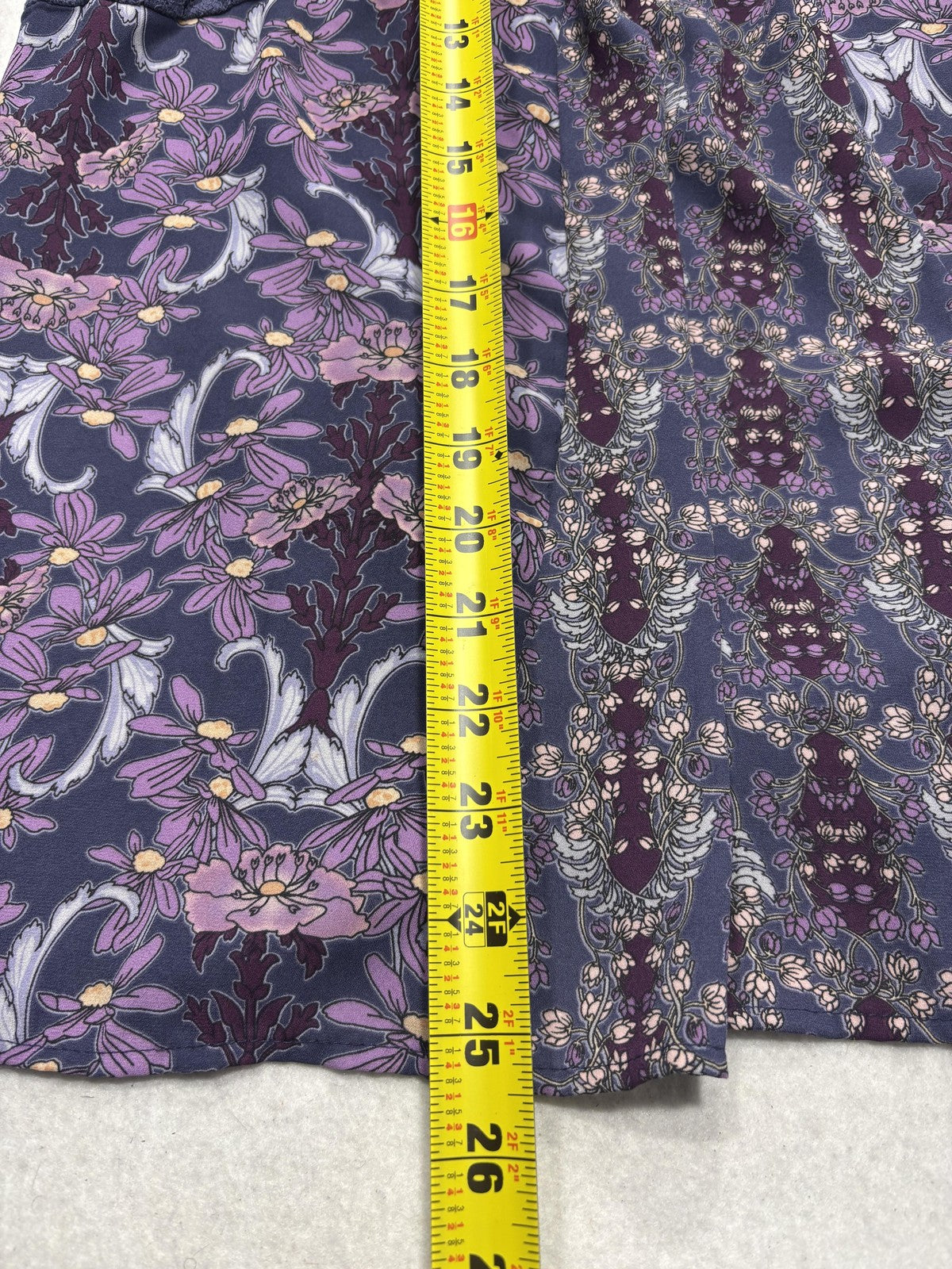 Xhilaration Tank Top Juniors L Purple Floral High Neck Lace Boho Summer