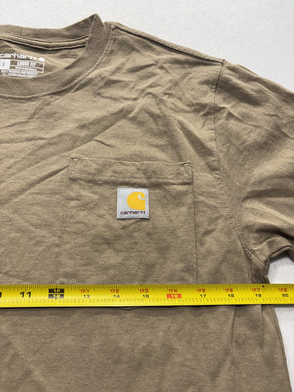 Carhartt Shirt Mens Small Beige K87 Loose Fit Pocket T-Shirt Short Sleeve