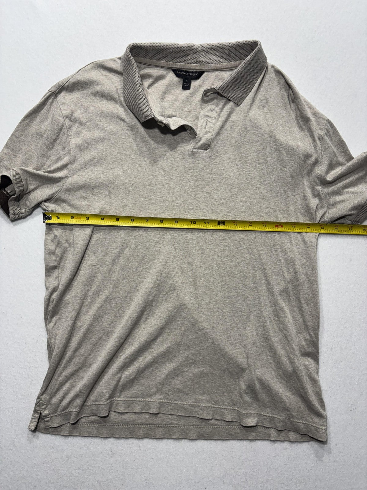 Banana Republic Polo Shirt Mens Small Gray Short Sleeve Jersey Cotton Casual