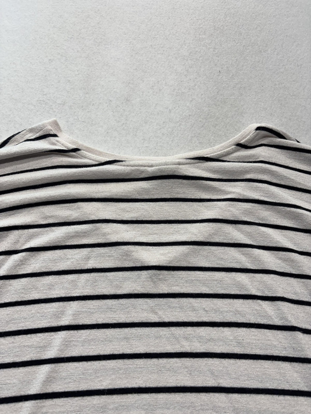 A New Day Shirt Womens 2XL White Black Striped V Neck Flutter Sleeve Tee Casual