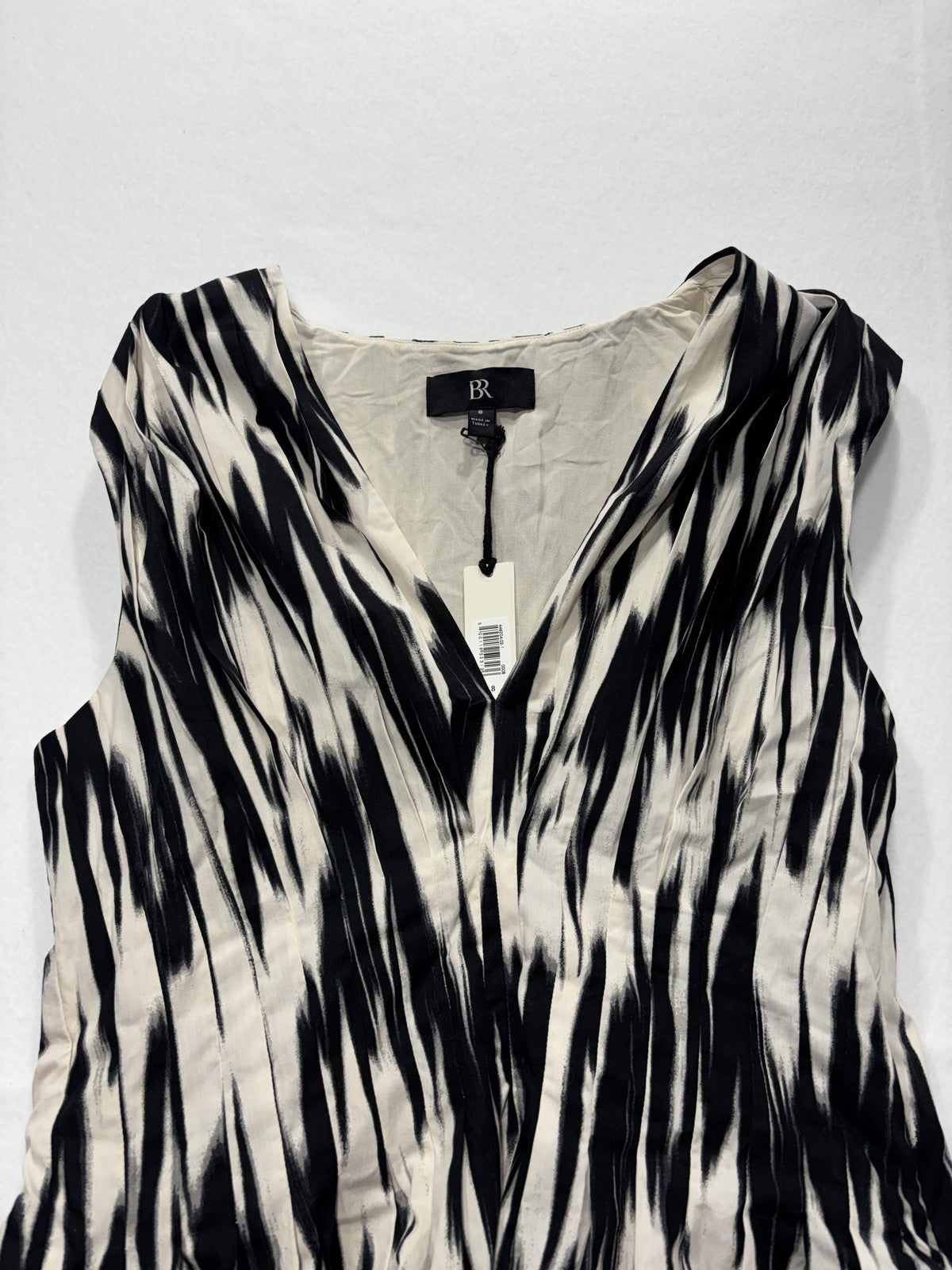 Banana Republic Dress Womens 8 Black White Abstract V Neck Sleeveless Fit Flare