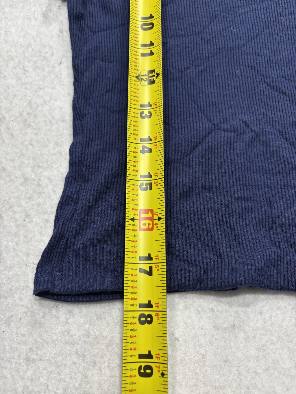 Derek Heart Shirt Womens Medium Blue V Neck Ribbed Cropped Tee Casual Stretch