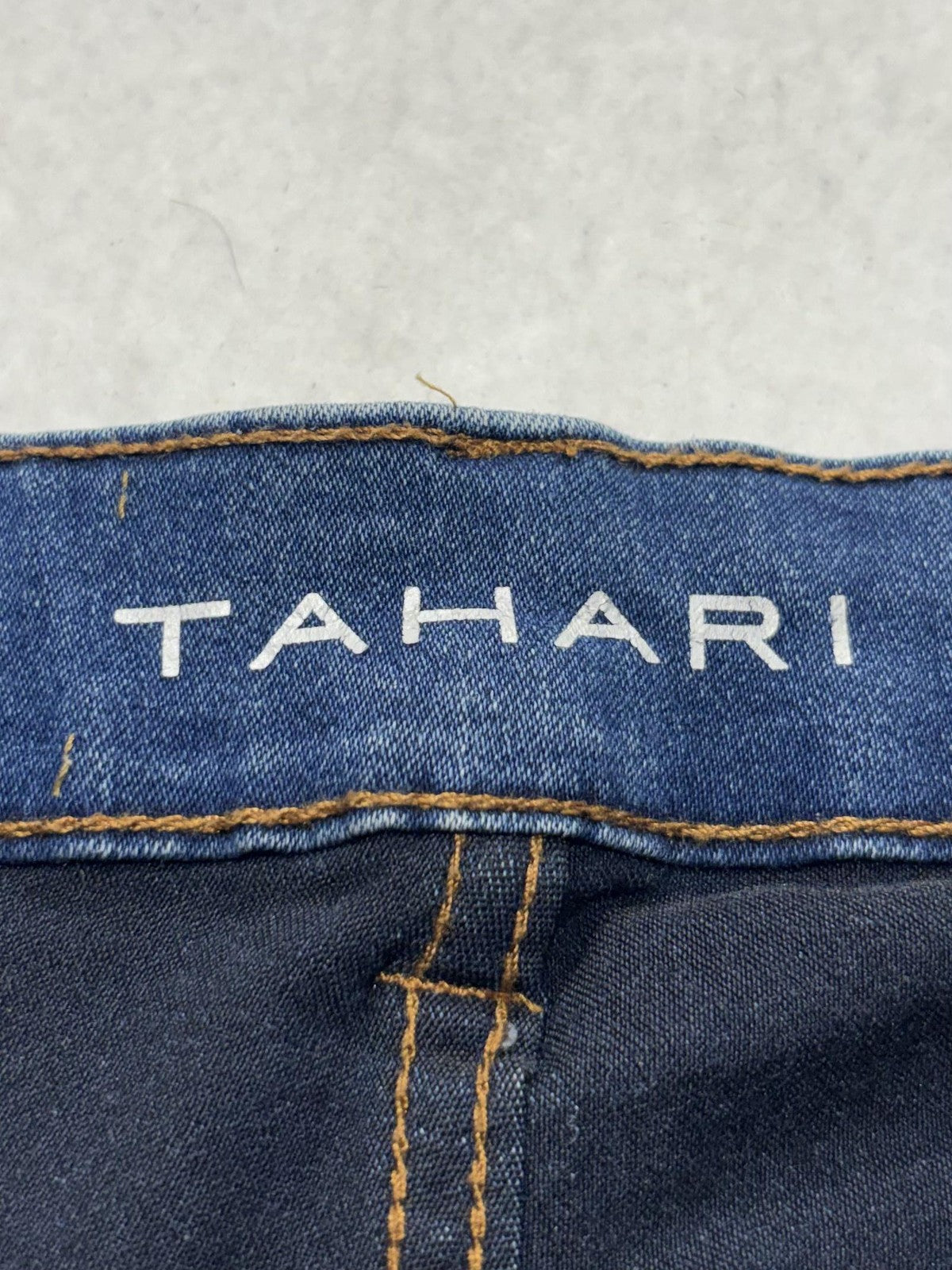 Tahari Jeans Womens 16W Blue Medium Wash High Rise Skinny Stretch 38x27 Denim