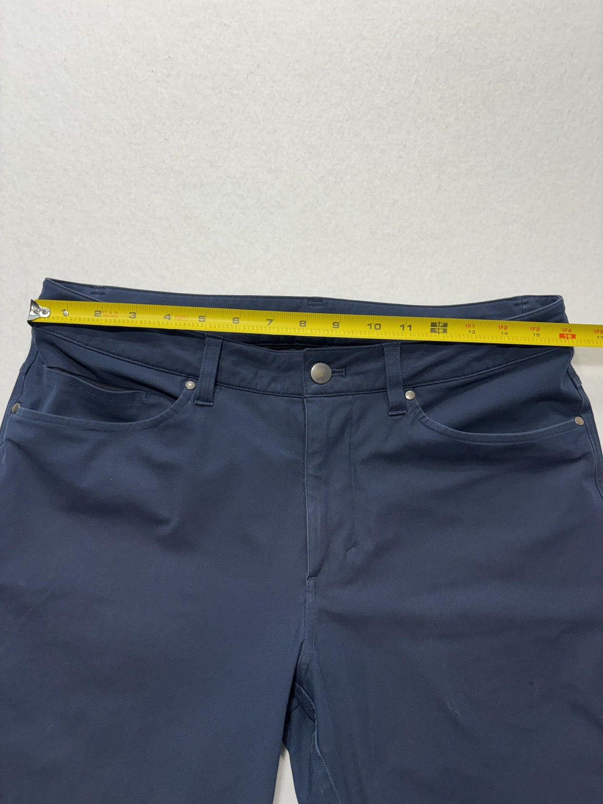 Lululemon Chino Pants Mens 34x31 Blue Slim Straight Stretch Casual Outdoor
