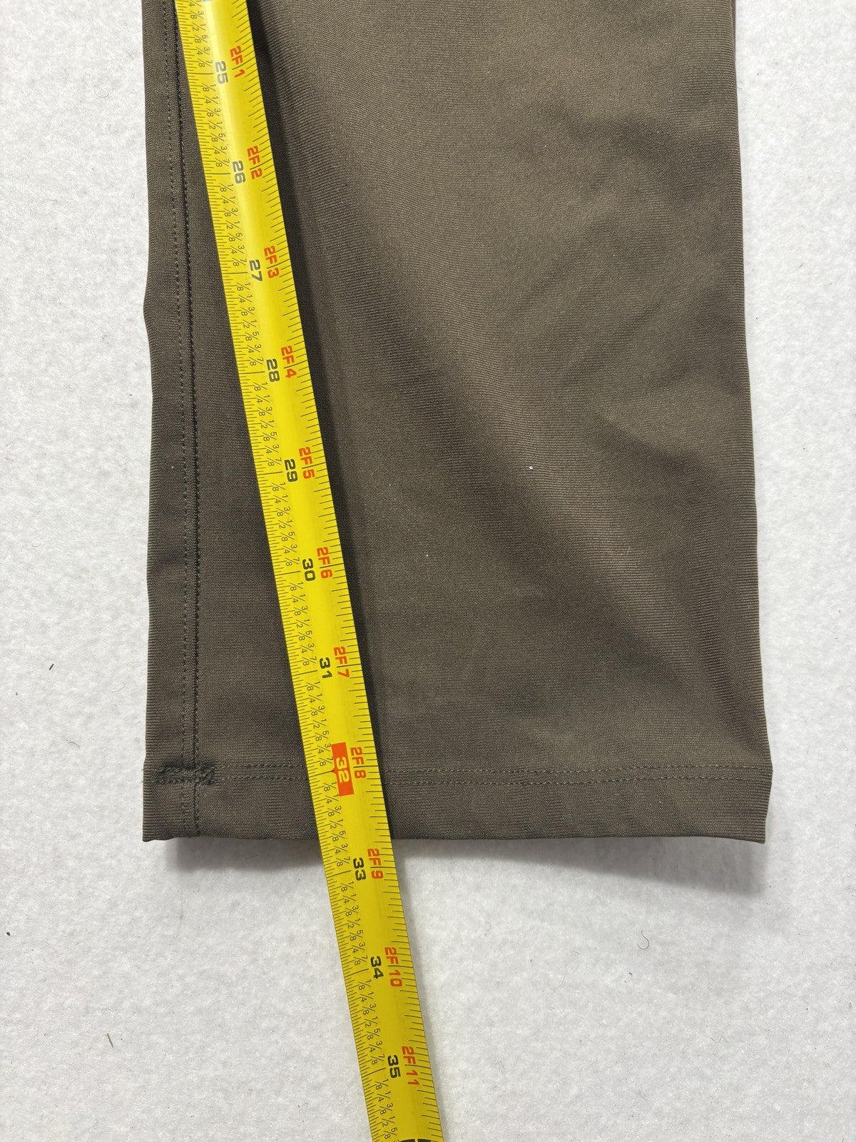 Lululemon Mens Chino Pants 31x32 Green Slim Straight Stretch Casual LM5AEYS