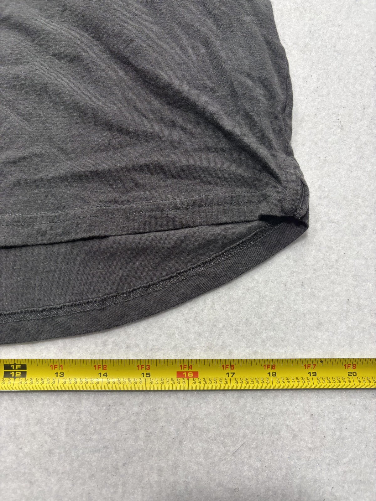 Cotton On Shirt Mens Small Gray Longline Curved Hem Crew Neck Casual Slim Tee