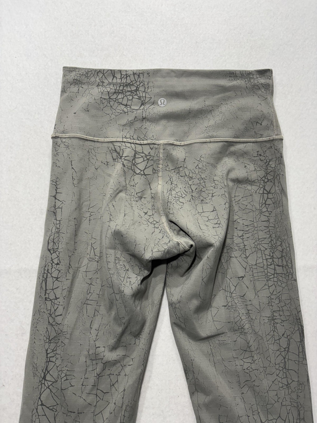 Lululemon Leggings Womens 6 Gray High Rise 27.5" Inseam Ankle Yoga Stretch Knit