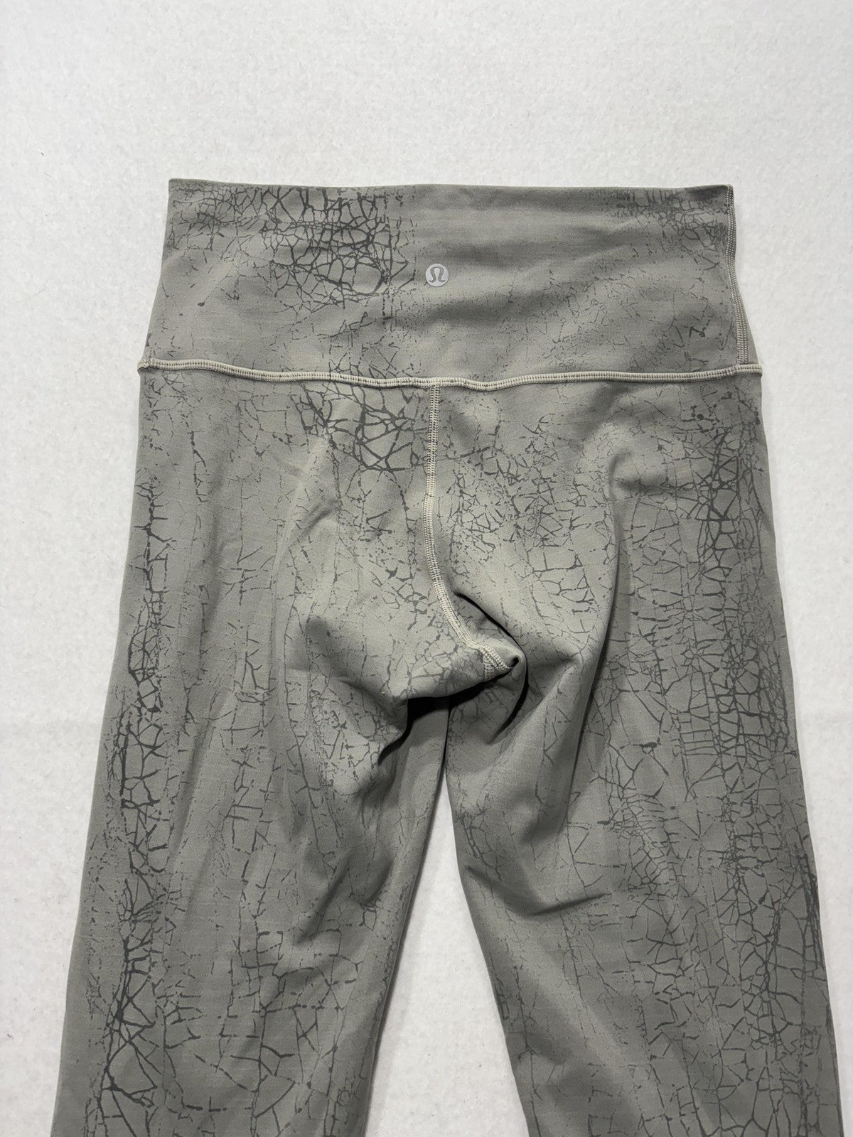 Lululemon Leggings Womens 6 Gray High Rise 27.5" Inseam Ankle Yoga Stretch Knit